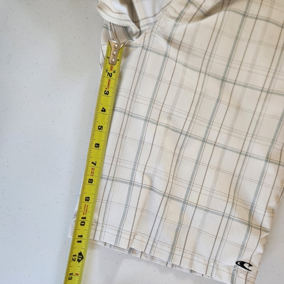 O'Neill White Blue Plaid Flat Front Mens Shorts Summer Business Casual Travel - Picture 8 of 9